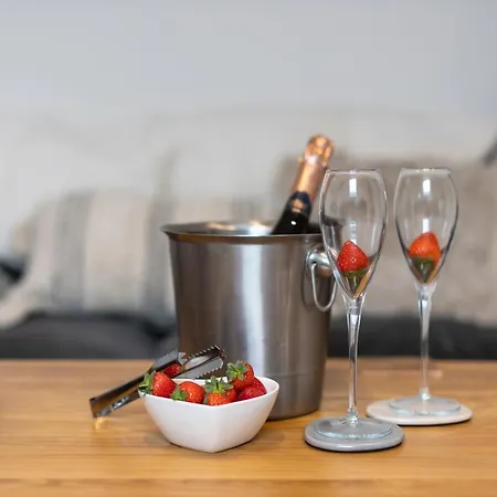 The Amazing Attik 아파트 스킵턴