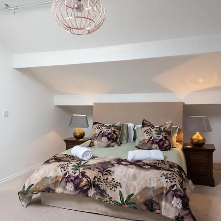 The Amazing Attik 스킵턴